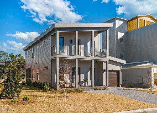 Exterior - BRAND NEW Luxury Home | 30A Pool, Bikes, Golf Cart (Inlet Beach)