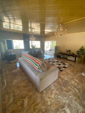 Interior - Mansion with swimming pool, barbecue, hot tub, jacuzzi, gym and arena. (Ariramba Belém)