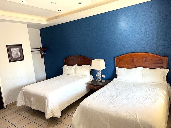 Room - RIO INN (Delicias)