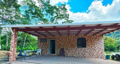 Casitas surrounded by nature, with fresh air and a peaceful atmosphere.