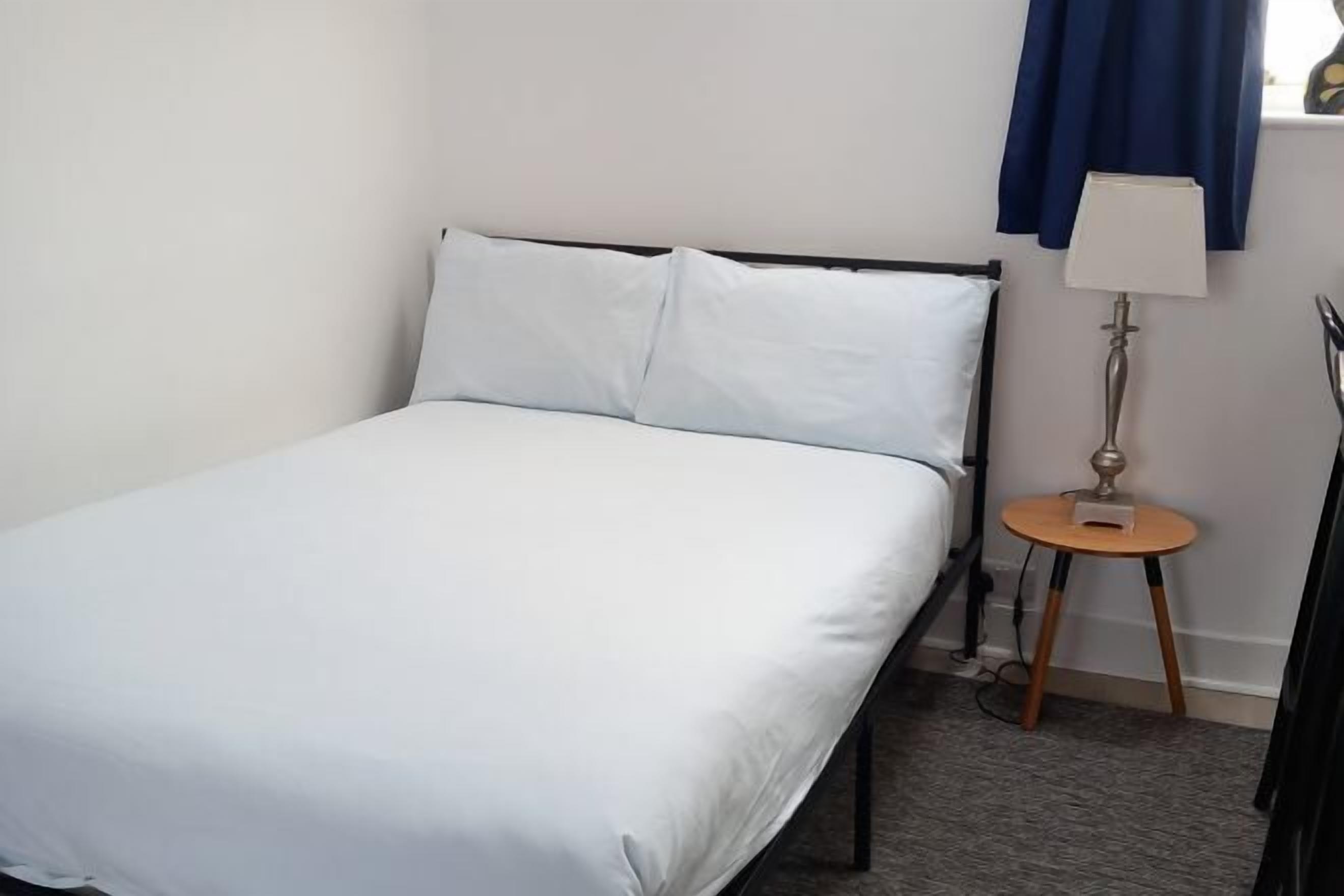 Iron/ironing board, free WiFi