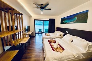 Room - The Barat Perhentian (Besut)
