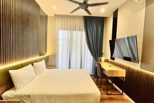 I-Vista Hotel