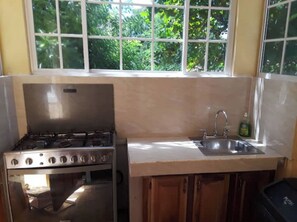 Private kitchen - A Rooftop View, Comfort & Event-Ready Spaces - #05 (Negril)