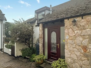 Exterior detail - 2 bedroom accommodation in Dawlish (Dawlish)