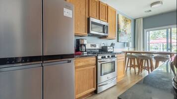 Microwave, oven, stovetop, dishwasher