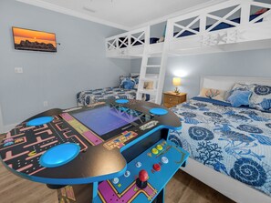 3 bedrooms, iron/ironing board, travel crib, free WiFi