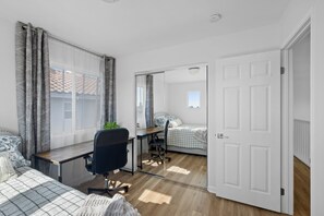 4 Schlafzimmer, Bügeleisen/Bügelbrett, Reisekinderbett, kostenloses WLAN