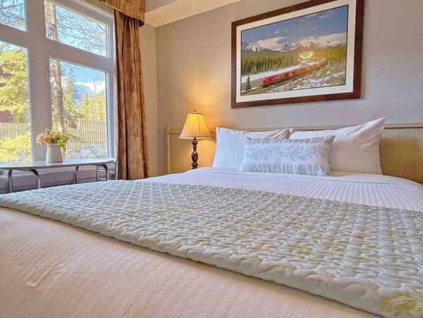 1 bedroom, desk, iron/ironing board, free WiFi