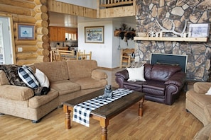 Smart TV, fireplace, offices