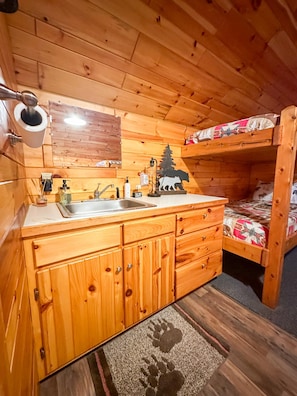 3 habitaciones, wifi gratis y ropa de cama 