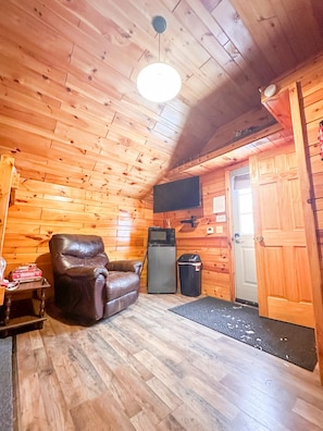 Interior - Welcome to Northfort, your Perfect Up North Fort (Grand Marais)