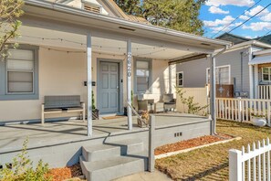 Terrace/patio - Cozy and Spacious Tampa Home! Walk to the Water! (Tampa)