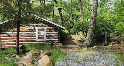 Birch Cabin at Hunting Creek Hideaway
