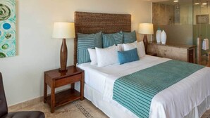 Unclassified image, 5 of 11, button - Chic 2-bedroom deluxe suite. A few steps away from Medano Beach!! CABO SAN LUCAS (Cabo San Lucas)