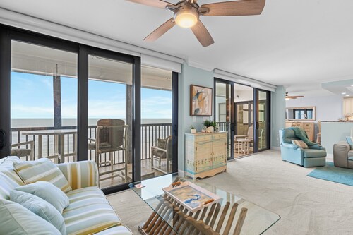 Beachfront Condo - Make Naples your Dream Destination!