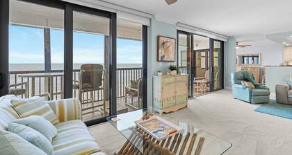 Beachfront Condo - Make Naples your Dream Destination!