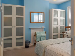 2 habitaciones, wifi gratis y ropa de cama