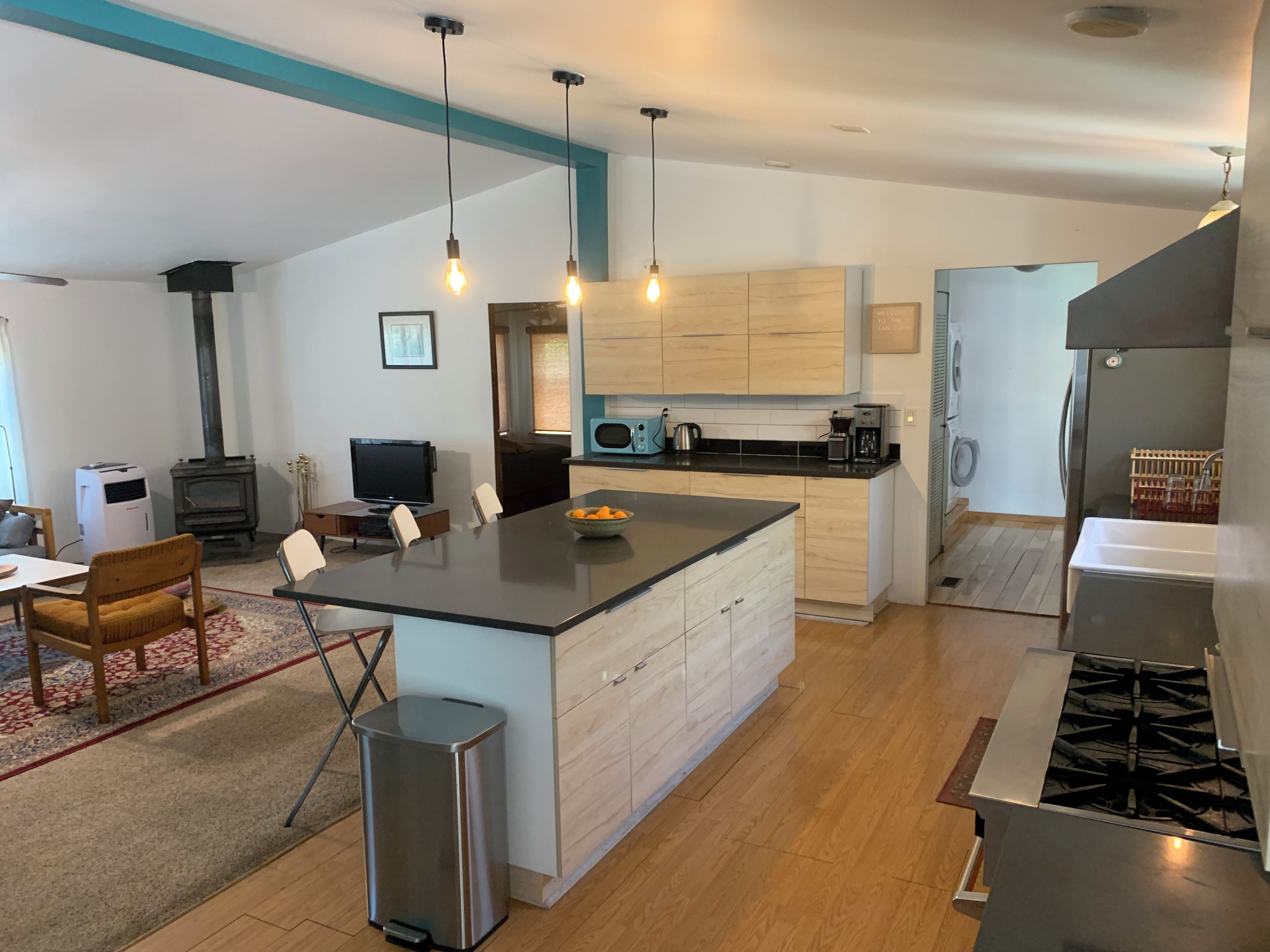 Oven, stovetop, dishwasher