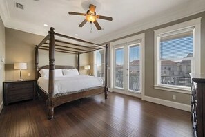 5 chambres, fer et planche à repasser, Wi-Fi gratuit, draps fournis