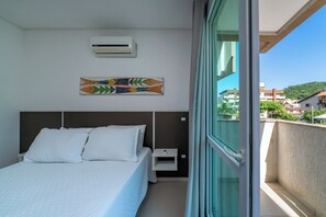 2 bedrooms, free WiFi - Bombinhas 150 Meters from the Beach Complete Apartment With Wifi Close to the Beach (Bombas Bombinhas)