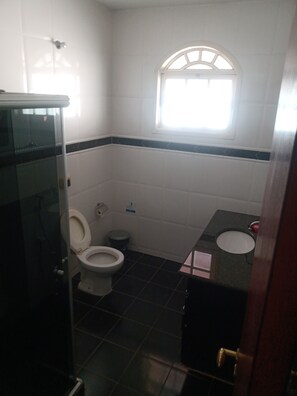 Toilet paper - YOUR SEASONAL HOME IN ARARUAMA (Areal Araruama)