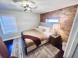 3 chambres, fer et planche à repasser, Wi-Fi, draps fournis