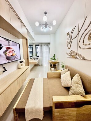 Smart TV, video games
