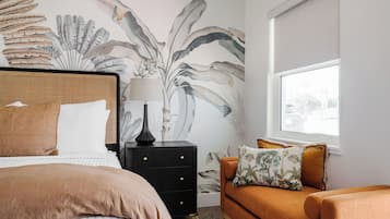 1 chambre, fer et planche à repasser, draps fournis