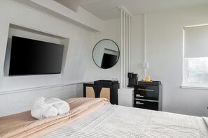 1 Schlafzimmer, Bügeleisen/Bügelbrett, Bettwäsche