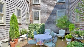 Restauration extérieure