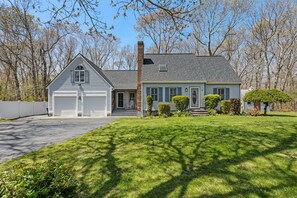 Exterior - Family Beach house w/ hot tub, fire-pit, workspace (Plymouth)