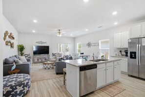 Smart TV, table football, ping pong