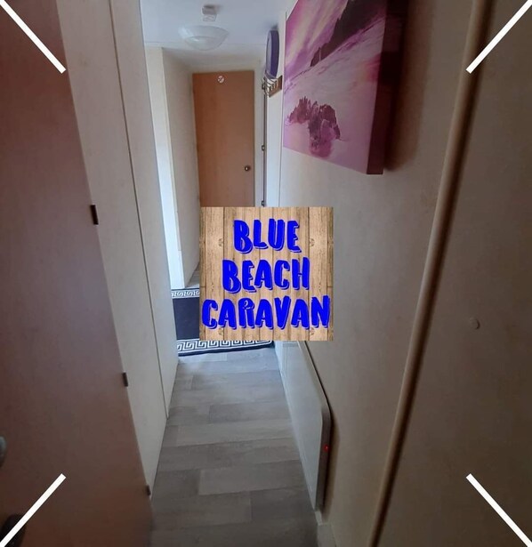 Imagen sin descripción, 1 de 23, botón