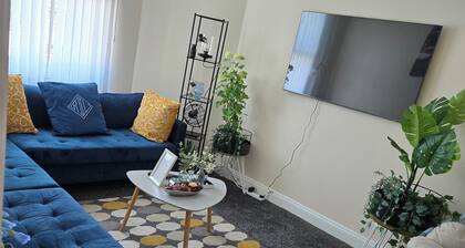 A 2beds luxury stylish apartment in queen street Wolverhampton