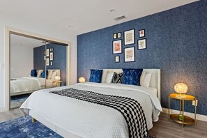 3 Schlafzimmer, Schreibtisch, Bügeleisen/Bügelbrett, kostenloses WLAN