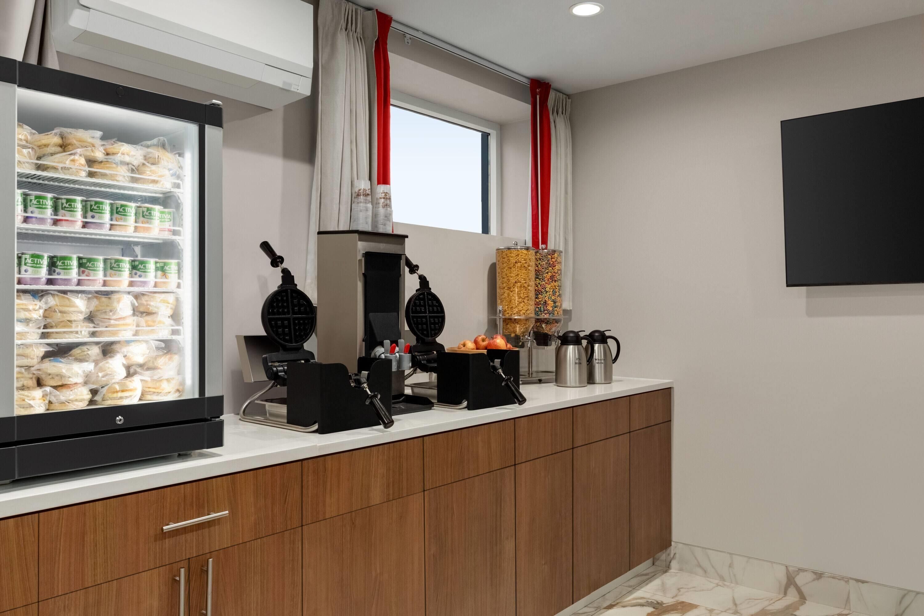 Photo - Ramada By Wyndham Brooklyn Empire Blvd