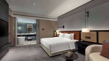 Executive Room, 1 King Bed, Non Smoking