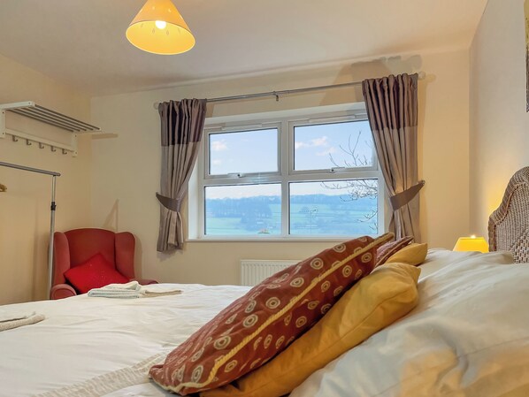 6 chambres, Wi-Fi gratuit, draps fournis