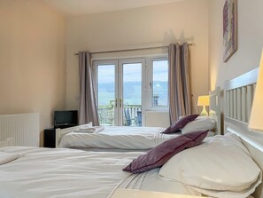 6 chambres, Wi-Fi gratuit, draps fournis