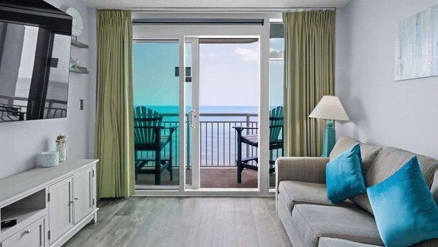 Smart TV, offices - Oceanfront Condo+Pools, Lazy River, Beach Access (Myrtle Beach)