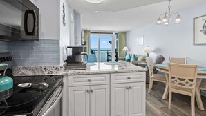 Coffee/tea maker, fridge, microwave, oven - Oceanfront Condo+Pools, Lazy River, Beach Access (Myrtle Beach)
