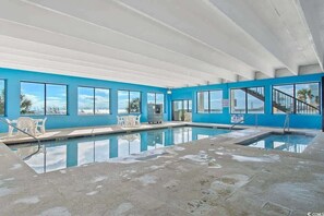 室內泳池、暖水池