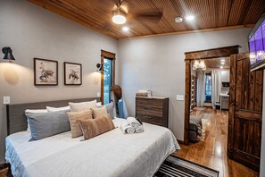 1 室のベッドルーム、アイロン / アイロン台、WiFi、ベッドシーツ