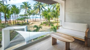Premium Room, Ocean View | Egyptian cotton sheets, premium bedding, down duvets, memory-foam beds