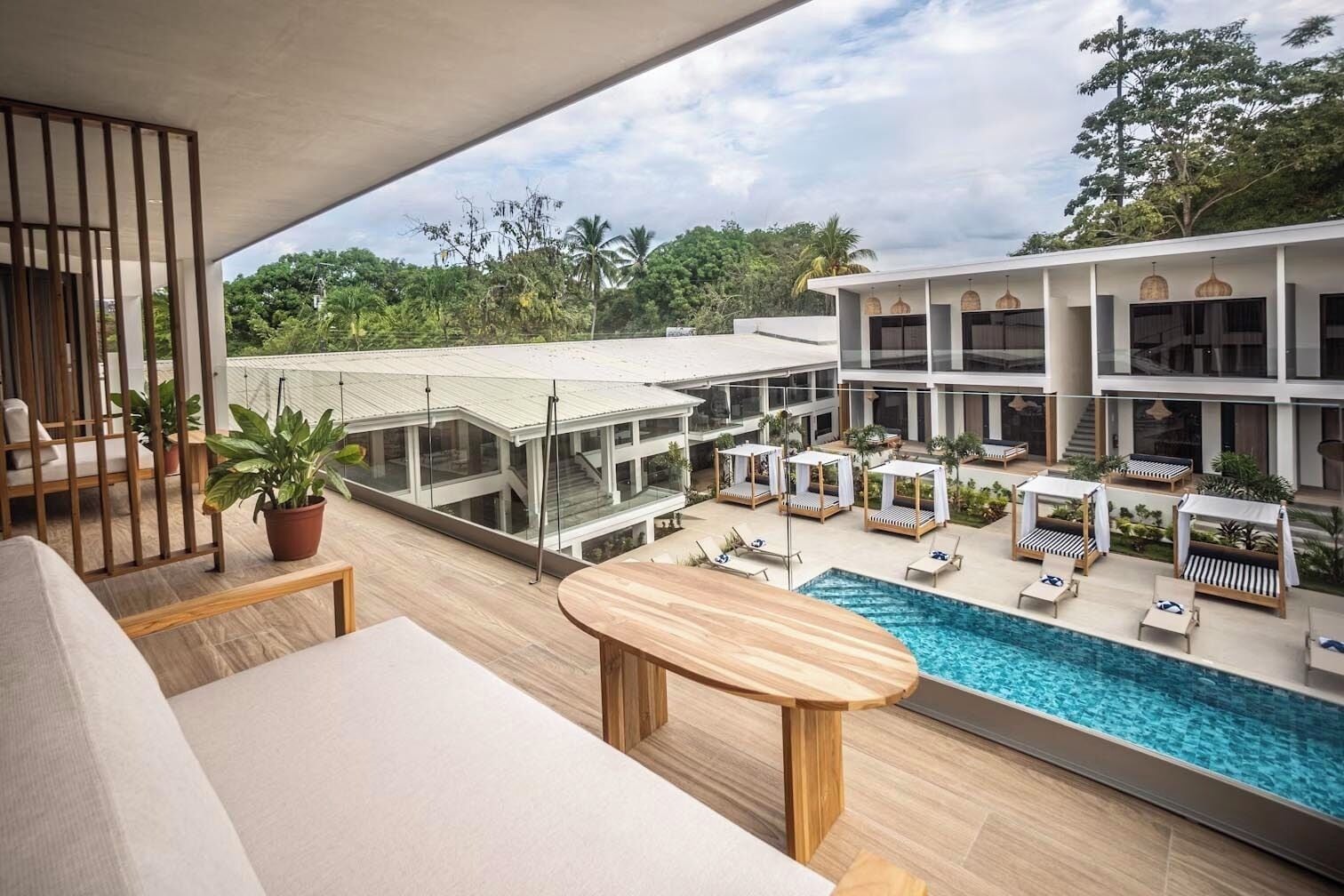 Deluxe Room, Pool View | Egyptian cotton sheets, premium bedding, down comforters