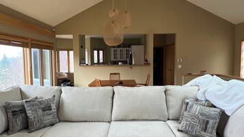 TV connectée, cheminée