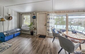 Interior - 3 bedroom amazing home in Nøtterøy (Nøtterøy)