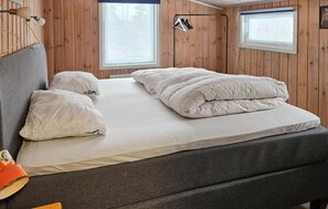 2 bedrooms, free WiFi
