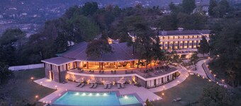 Naukuchia House, Naukuchiatal - IHCL SeleQtions